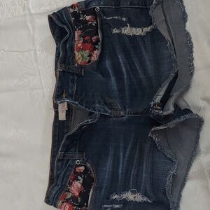 Forever 21 Stretch Denim/Floral Shorts (28)